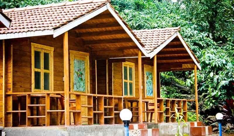 Mist Wooden Cottage, Madikeri 5